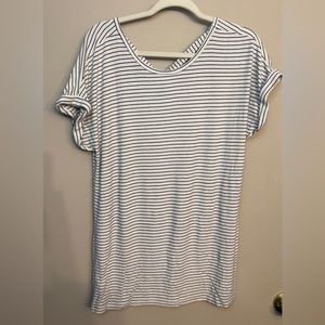 Black&white stripe shirt